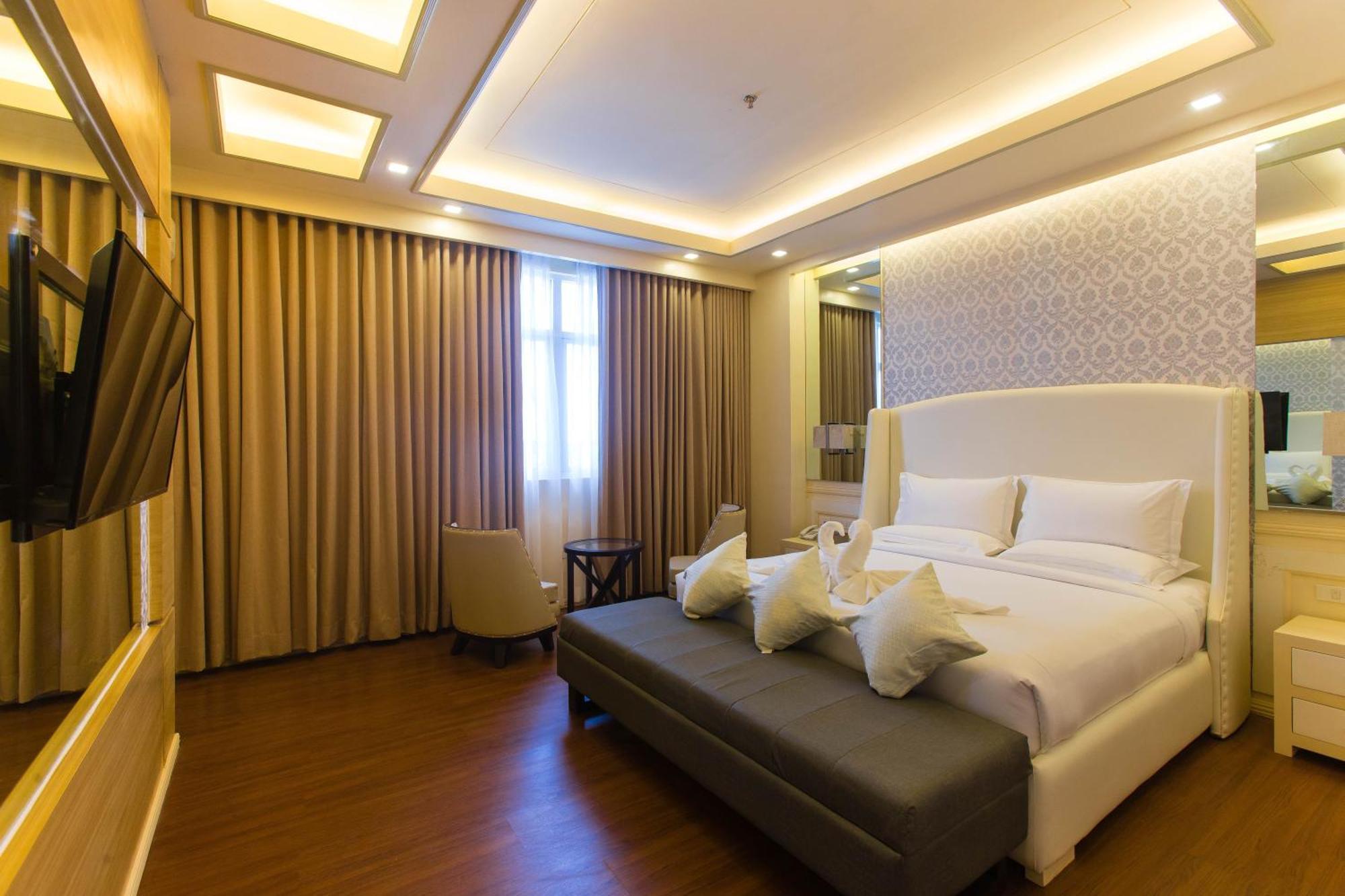 Iloilo Gateway Hotel And Suites Pavia Exterior photo